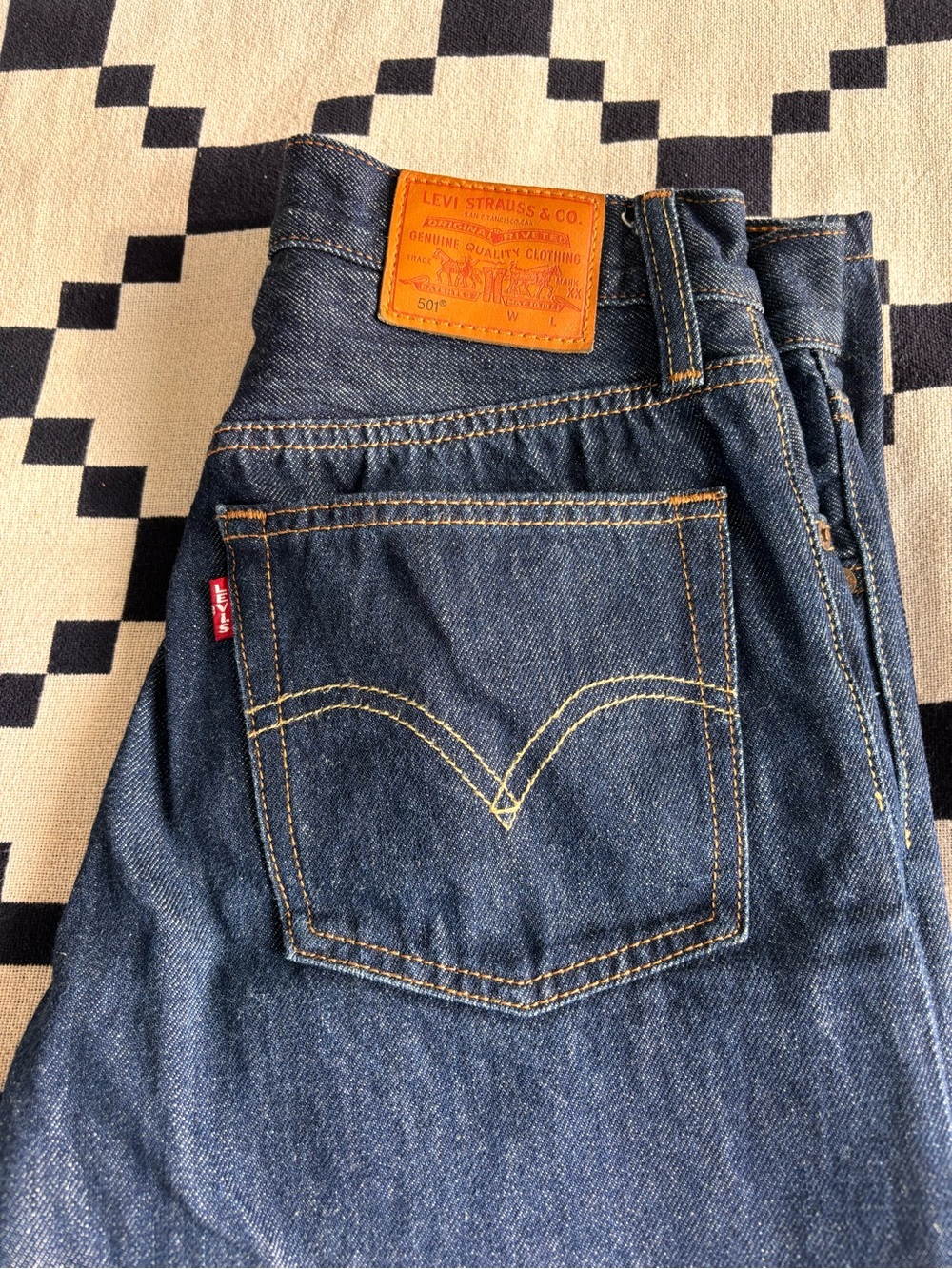 Rigid Levi’s 501s, Super Dark Wash, 26 - Picture 9 of 11